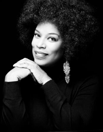 Foto: Portrait Denise Brooks in S/W